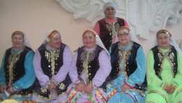 Посиделки «В мире нет милей и краше песен и преданий наших»