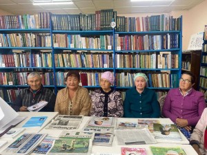 Познавательный час «Прекрасен мир любовью материнской»