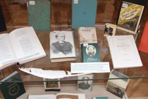 Книжная выставка «Поэт. Гражданин. Мыслитель» к 220–летию со дня рождения Федора Тютчева