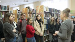 Обзор книжной выставки «Писатели-юбиляры»