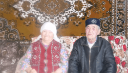 «Душой молодые, сердцем золотые»