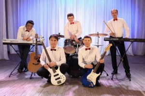 Вечер отдыха «Изгиб гитары желтой».