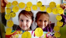 Программа «От улыбки хмурый день светлей»