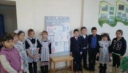 Выставка детских рисунков «Портрет моей бабушки»