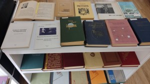 Информационный час «Писатель, идущий своим путем»