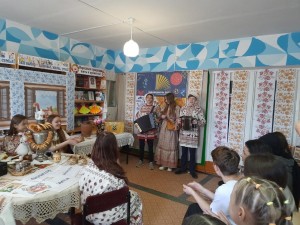 Онлайн-викторина «Карусель народных художественных промыслов»