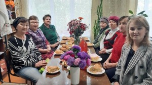 Посиделки «Песни и традиции»