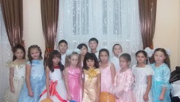 Конкурс красоты «Мини-мисс Лето!».