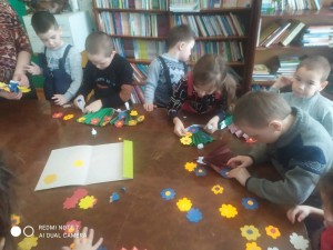 Творческий час«Рисунки для мамы»