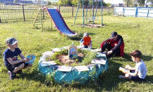 Литературная ярмарка «Каникулы в стране Смешариков»