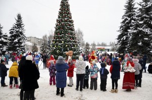 Открытие главной поселковой елки на площади «Зимний калейдоскоп»