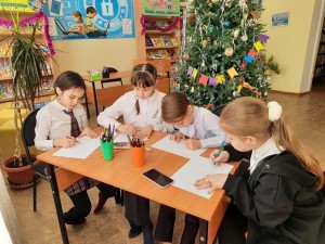 День Новогодних затей «Елочка-игралочка»