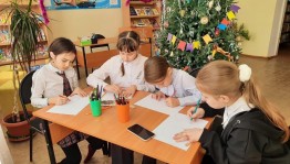 День Новогодних затей «Елочка-игралочка»