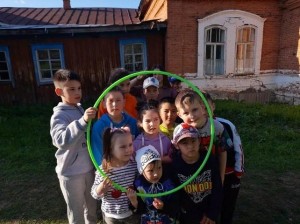 Литературно-игровая программа «Летняя радуга книжных развлечений»