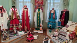 Выставка «Национальный костюм – память народа»