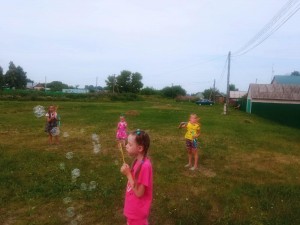 День мыльных пузырей