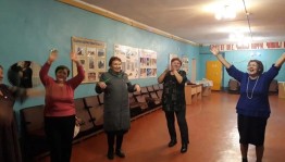 Танцевальный вечер «Кому за…»