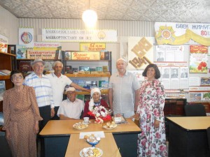 Литературно- поэтический час «Я помню руки матери моей»