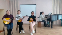 Музыкальные школы Башкортостана получили новые инструменты