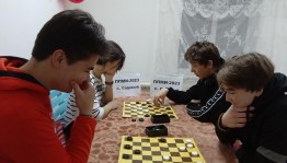 Шашечный турнир «Прощай лето»