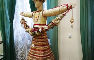 В Национальной библиотеке им. А.-З. Валиди работает выставка «Соломенные чудеса в Рождество»