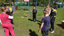 Конкурсно - игровая программа «С папой всюду вместе», посвящённая Дню отца.