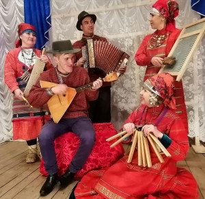 Фольклорная программа «Развеселые частушки, любят дети и старушки».