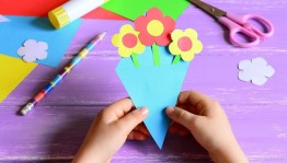 «Делаем подарочки–для любимой мамочки»