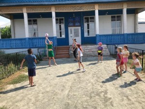 Дворовые игры «На улице дружбы»