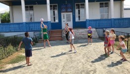 Дворовые игры «На улице дружбы»
