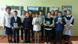 Библиотҽчный урок«Вҽрный сын родной зҽмли»