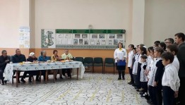 Старость меня дома не застанет