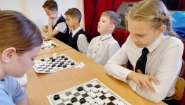 Турнир по шашкам «Мозговой штурм»