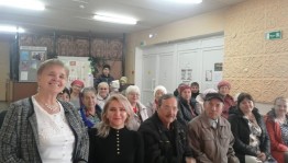 Презентация тематической выставки «Года не беда, коль душа молода»