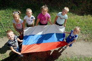 Информационный час «Флаг овеянный славой»