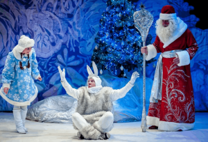 Театрализованное новогоднее представление для детей