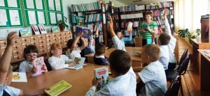 Экскурсия в модельную библиотеку с. Усень-Ивановское