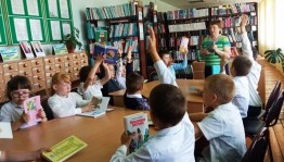Экскурсия в модельную библиотеку с. Усень-Ивановское