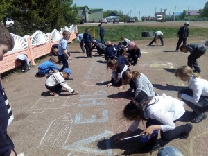 Дворовый праздник «Сосед соседу улыбнись»