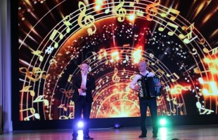 Земский работник культуры Рушан Кадырбаев развивает искусство игры на курае в Зианчуринском районе