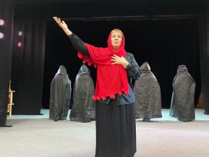 Театральное представление «Посвященное Дню Победы»