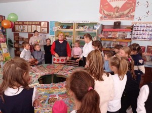Библиоурок «По стеллажам, по полочкам»
