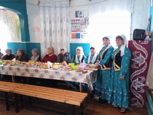 Песенное чаепитие «И чайку попьём и песни споём»