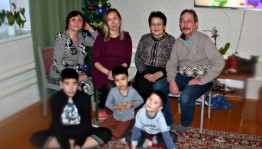 Фотовыставка «Дедушка рядом с бабушкой»