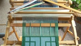 Ручное ковроткачество