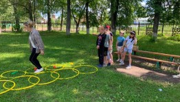 Игровая программа «Кузнечики»