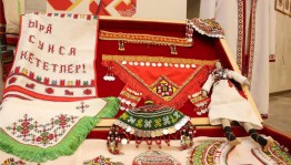 Тематический час «Вышивка богата красотою»