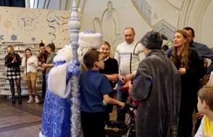 Волшебство для особенных детей: Башкирский драмтеатр имени Ильшата Юмагулова провёл благотворительный праздник