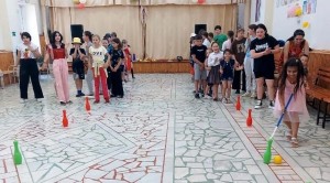 Игровая программа « Самый ловкий»