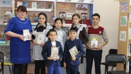 «Склоняя голову перед подвигом солдата»